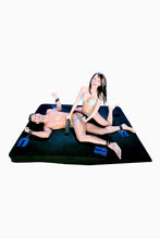 Load image into Gallery viewer, Sportsheets The Sportsheet Queen